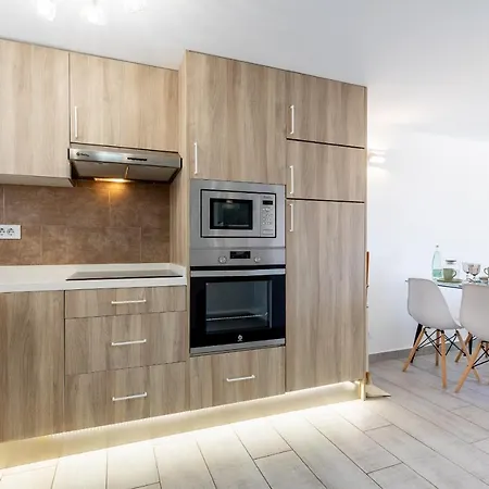 Luxury Parque Santiago I بلايا ذي لاس أميريكاس