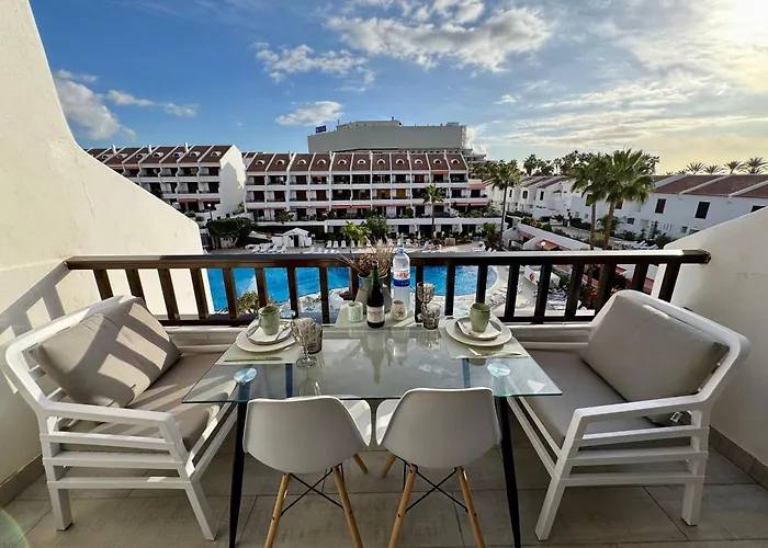 Luxury Parque Santiago I